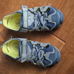 Stride Rite Dominic sandals Sz 12